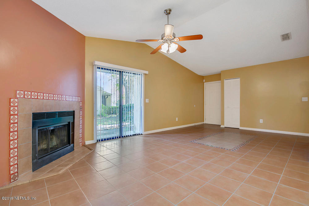 3801 Crown Point Road, Unit 2203 Jacksonville, FL 32257 - Photo 12 of 15 L.R