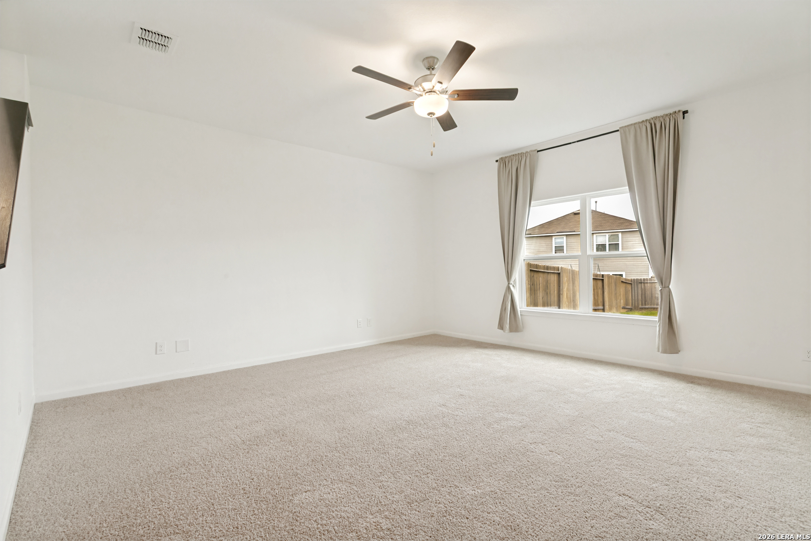 2943 Forsyth Canyon Converse, TX 78109 - Photo 15 of 36
