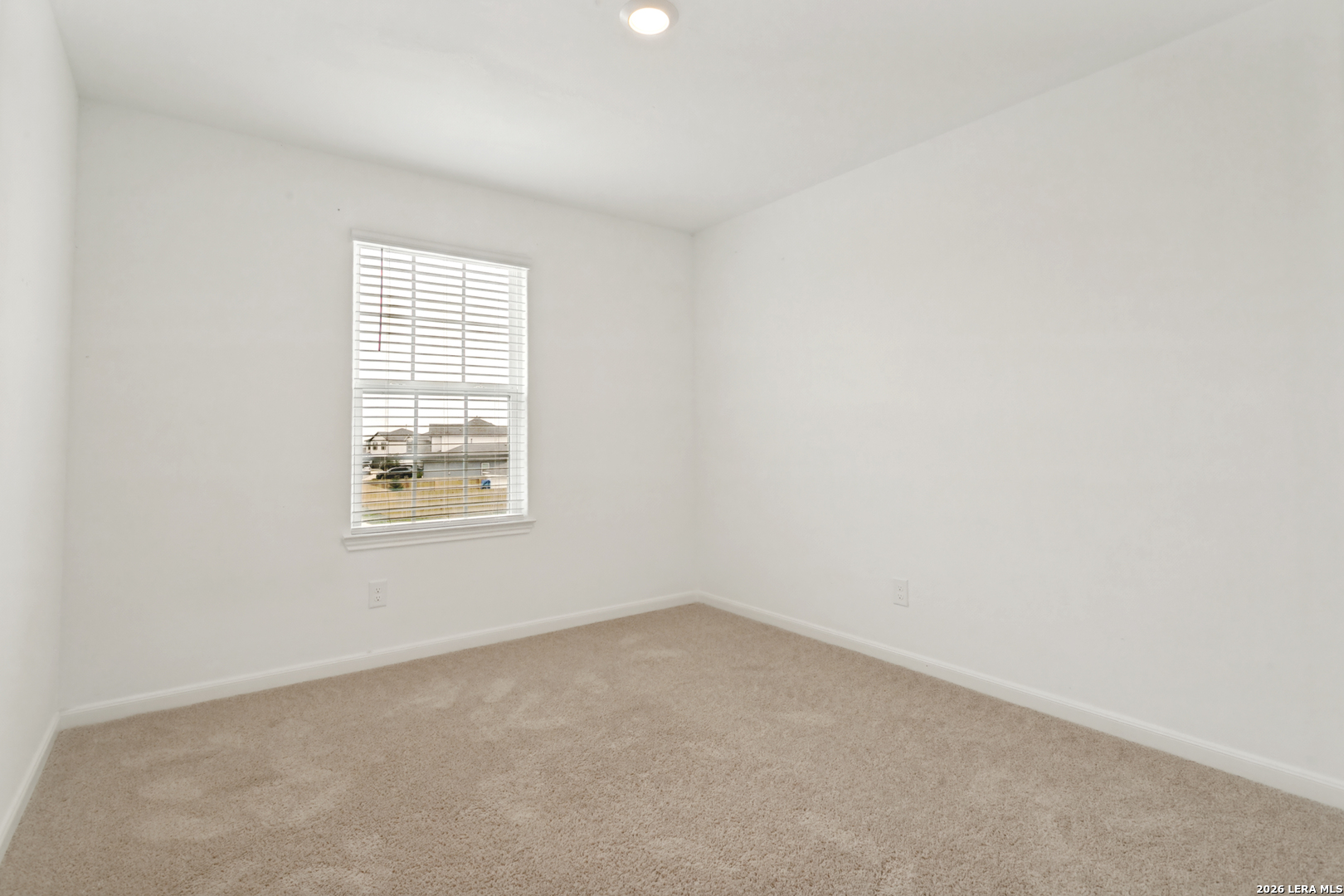 2943 Forsyth Canyon Converse, TX 78109 - Photo 28 of 36