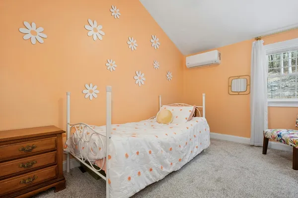 $699,900 | 171 Whitins Road, Sutton, MA 01590