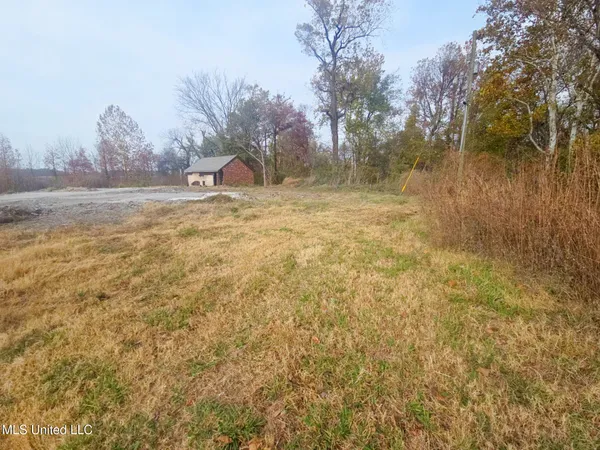 $49,900 | 664 County Line Road West, Greenville, MS 38703