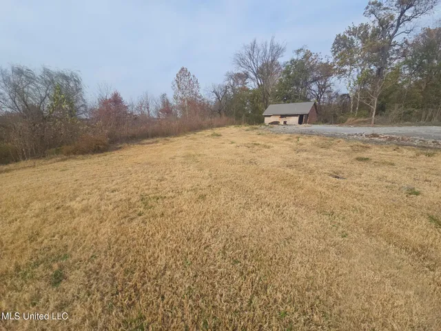 $49,900 | 664 County Line Road West, Greenville, MS 38703