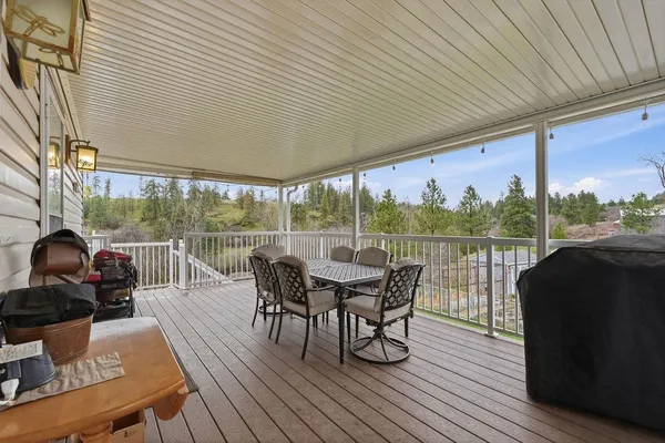 $710,000 | 227 East Stringham Road, Rockford, WA 99030