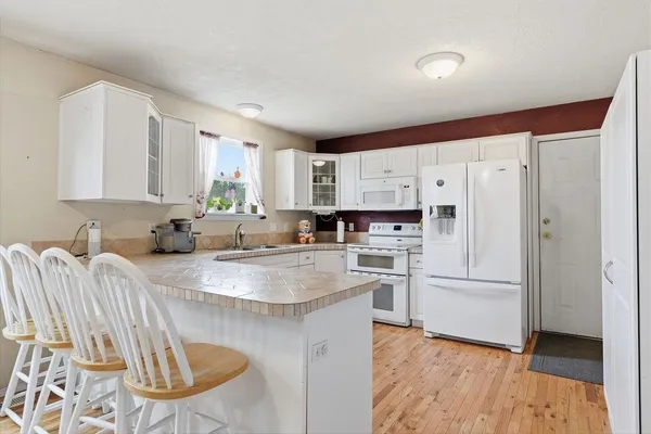 $710,000 | 227 East Stringham Road, Rockford, WA 99030