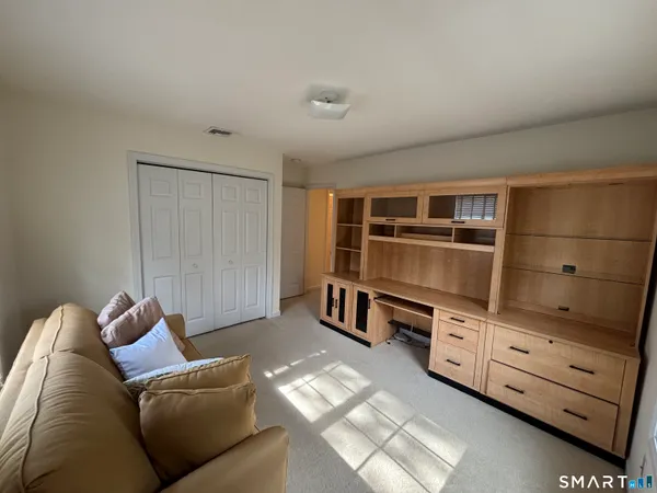 $419,999 | 83 Danny's Way, Unit 83, Wallingford, CT 06492
