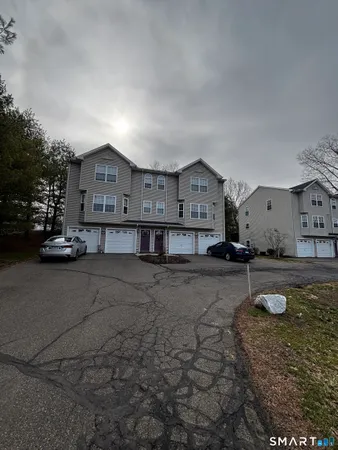 $419,999 | 83 Danny's Way, Unit 83, Wallingford, CT 06492