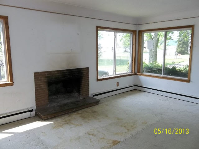 7182 North Linden Road Mount Morris, MI 48458 - Photo 2 of 6 20358003-1.JPG