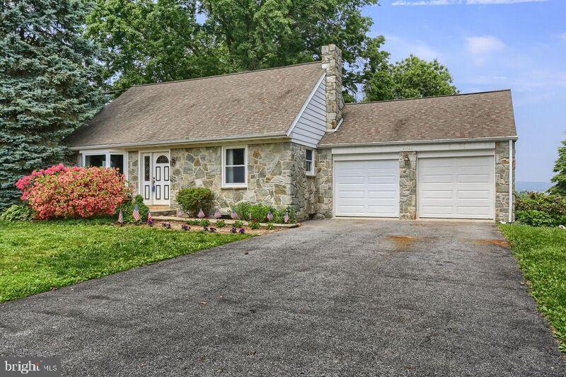1236 Orchard Road Lititz, PA 17543 - Photo 1 of 26