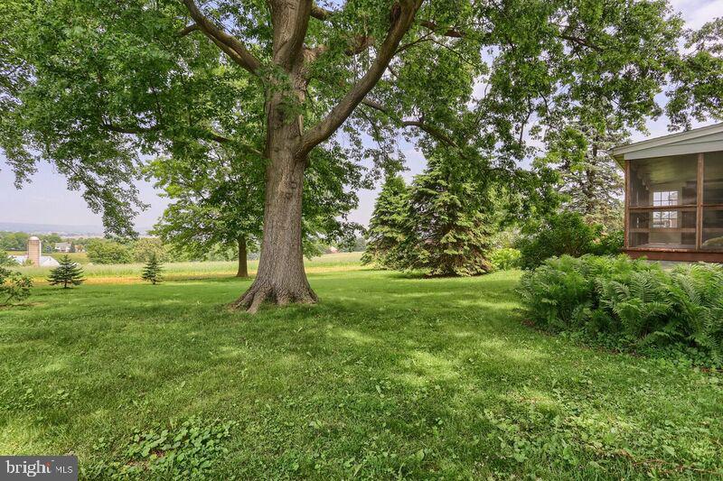 1236 Orchard Road Lititz, PA 17543 - Photo 8 of 26