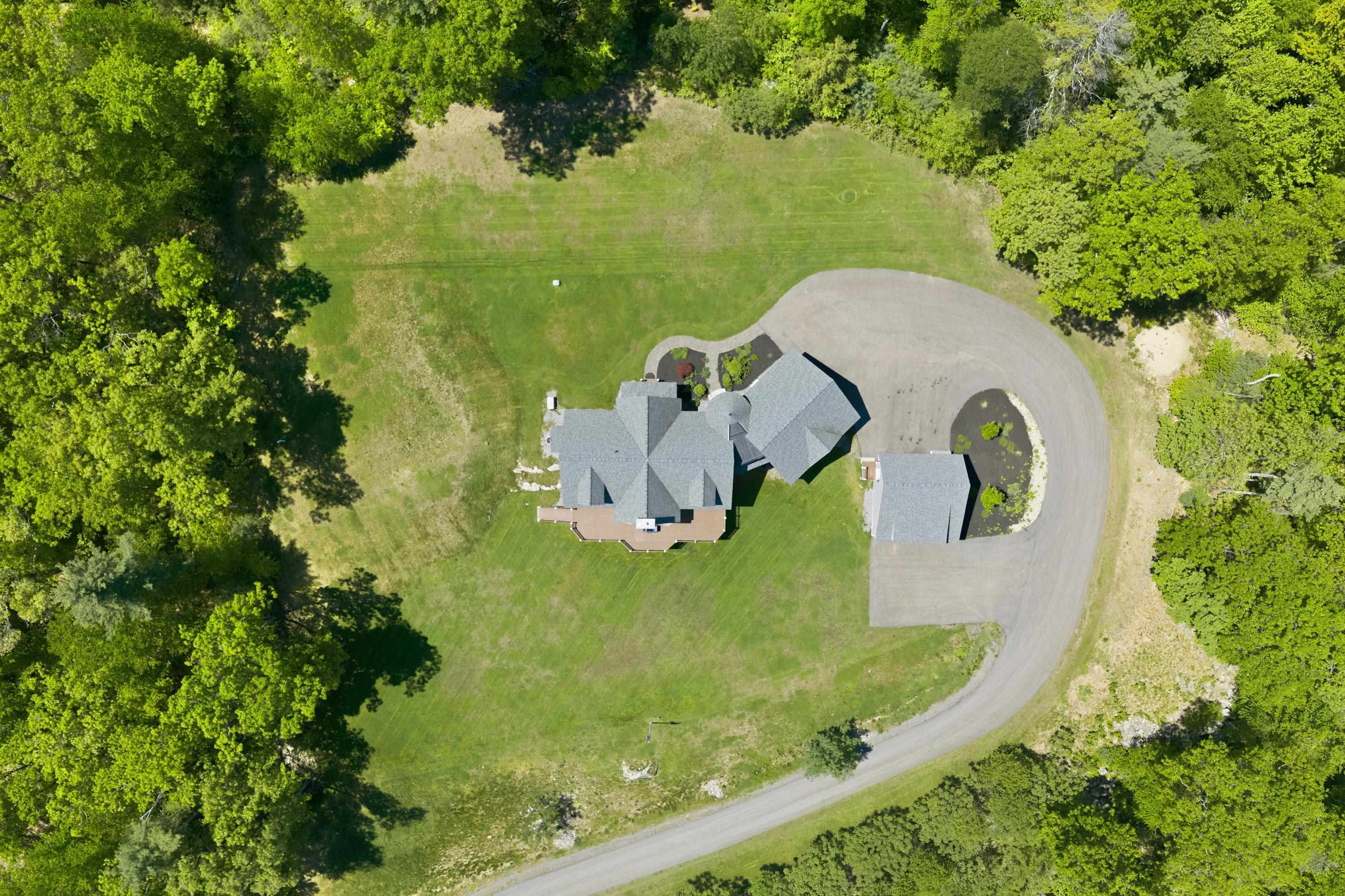 4 South Grater Road Merrimack, NH 03054 - Photo 58 of 60