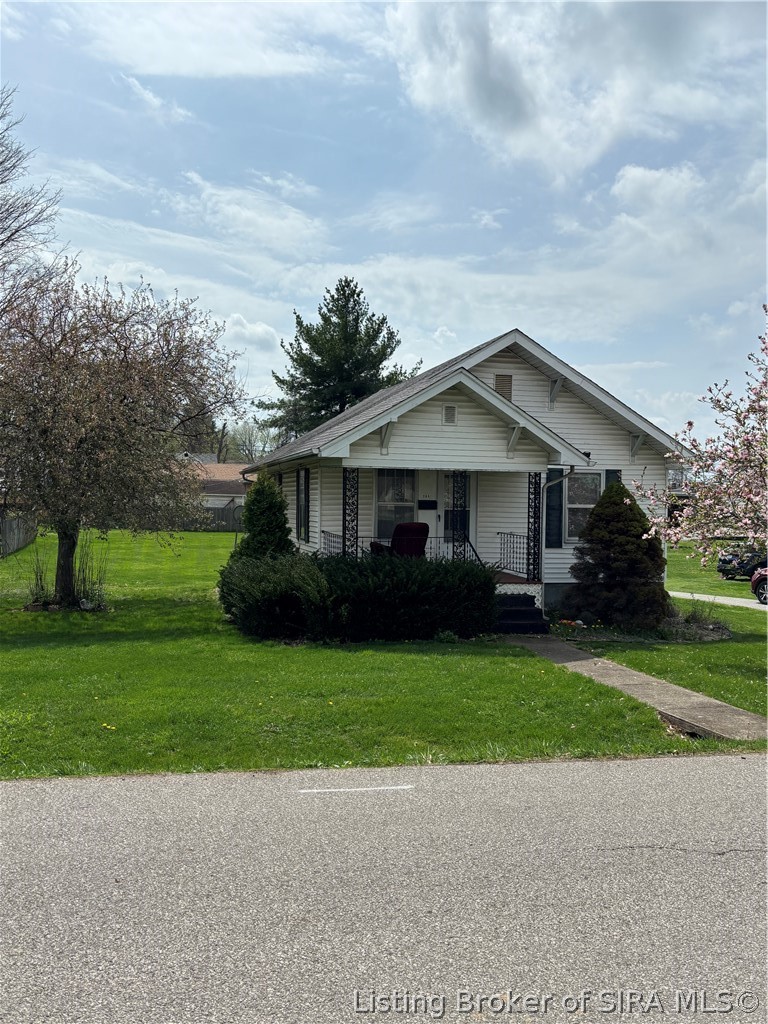 205 Arthur Street Salem, IN 47167 - Photo 4 of 27