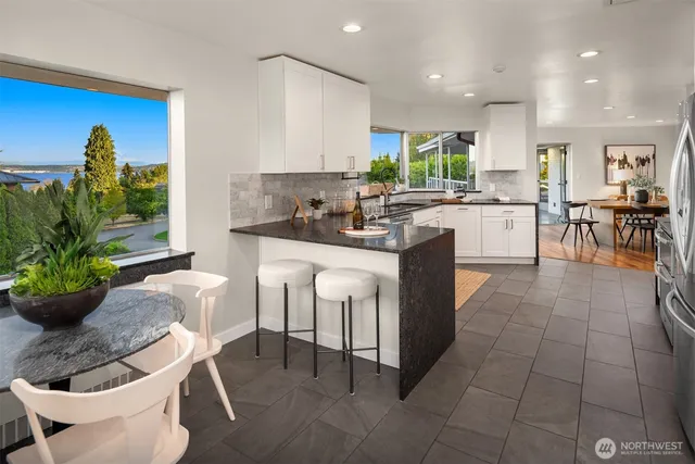 $2,080,000 | 6070 Seward Park Avenue South, Seattle, WA 98118