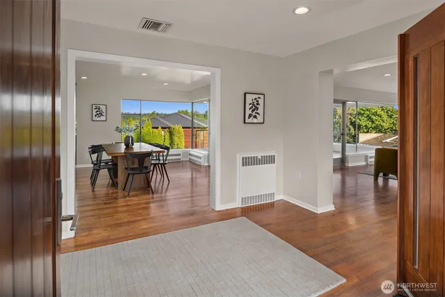 $2,080,000 | 6070 Seward Park Avenue South, Seattle, WA 98118