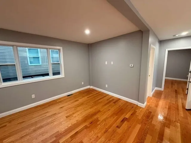 $2,800 | 63 Essex Street, Unit 1, Swampscott, MA 01907