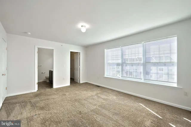 $210,000 | 2233 Live Oak Lane, Unit 2233, York, PA 17406