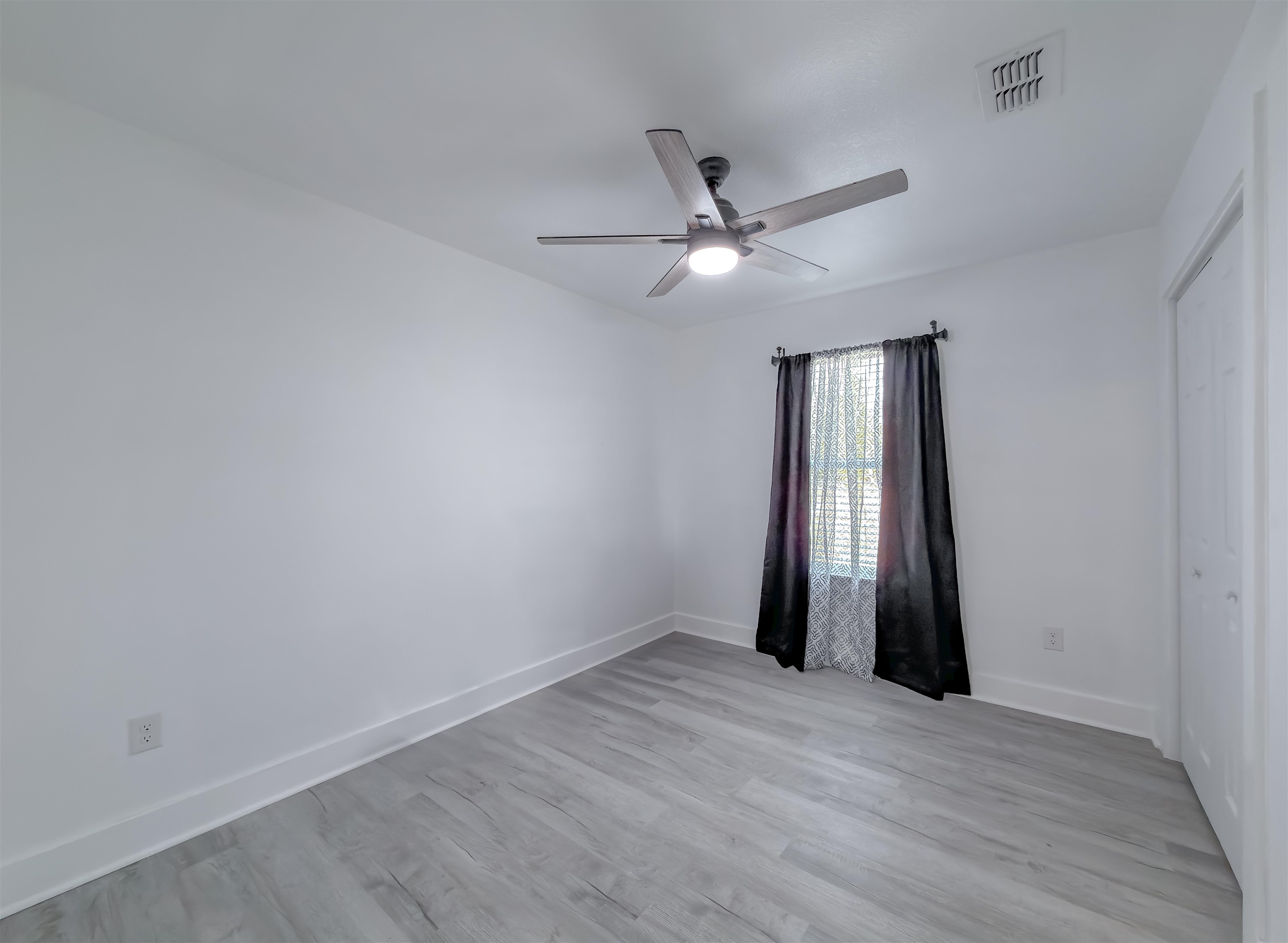 15608 Northeast New Market Road Hosford, FL 32334 - Photo 32 of 65