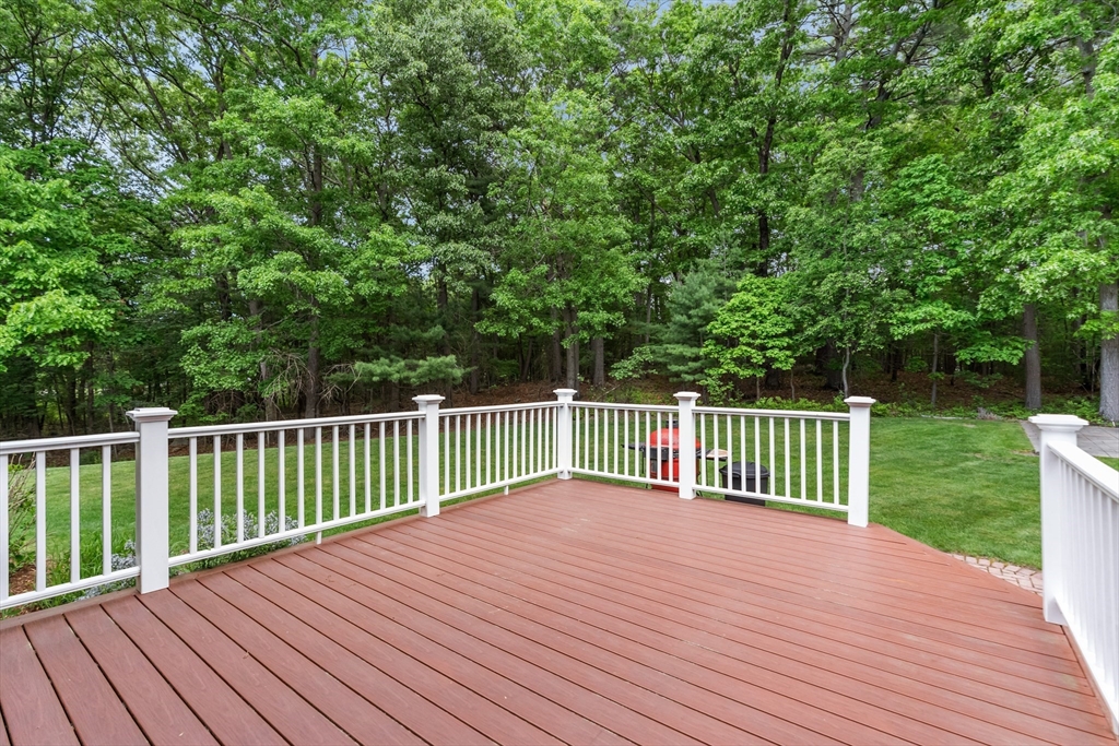 8 Berridge Way North Reading, MA 01864 - Photo 32 of 42