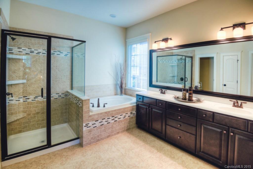 5590 Morris Hunt Drive Fort Mill, SC 29708 - Photo 12 of 24 Gallery Image 12