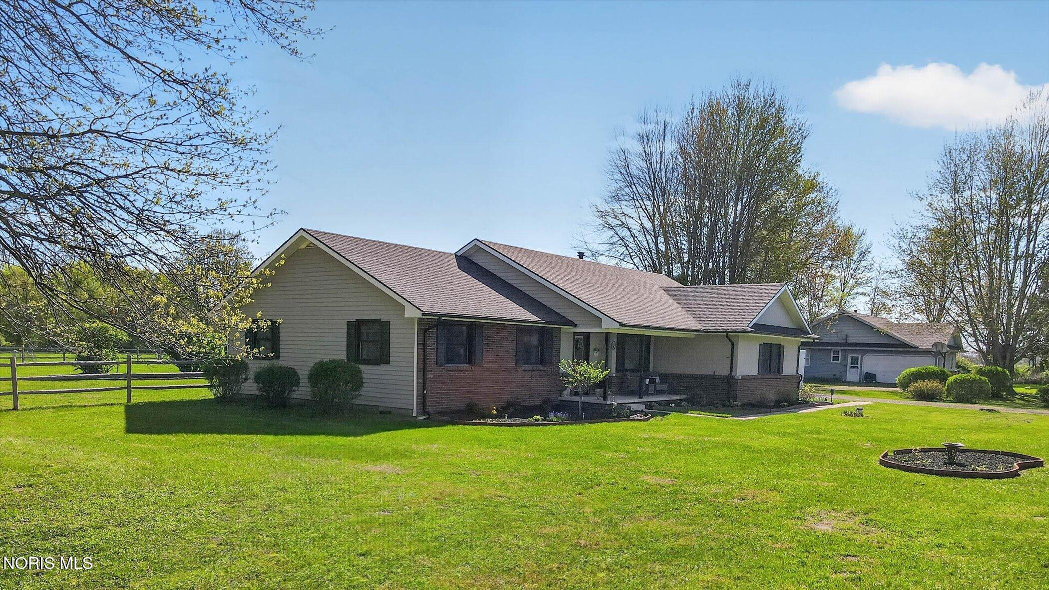 13135 Shaffer Road Swanton, OH 43558 - Photo 18 of 19 66-13135-Shaffer-Rd-WindowStill-Photogra