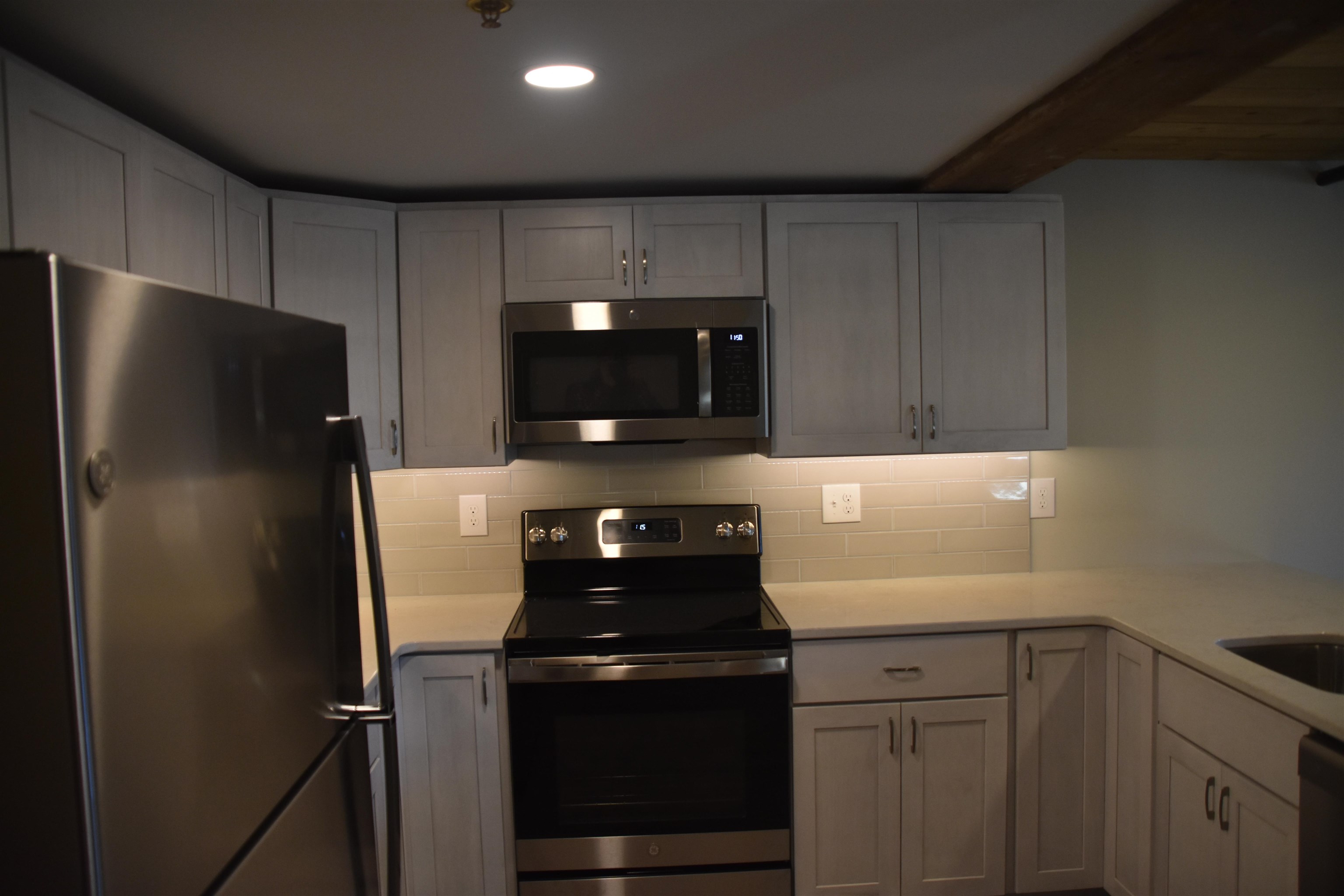 4 Bay Road, Unit 102 Newmarket, NH 03857 - Photo 28 of 37