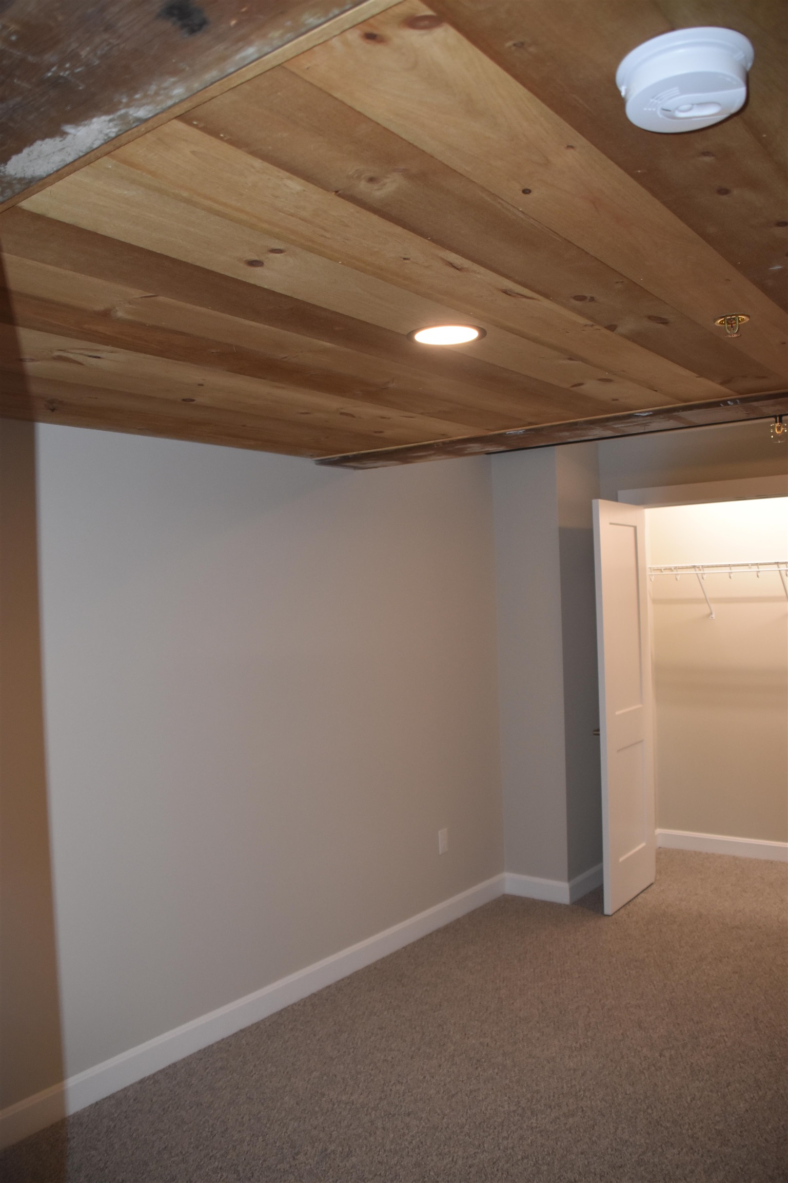 4 Bay Road, Unit 102 Newmarket, NH 03857 - Photo 7 of 37