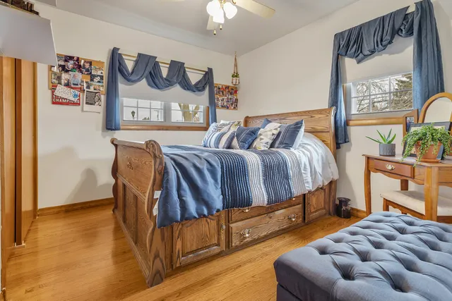 $552,000 | 132 East Gladys Avenue, Elmhurst, IL 60126