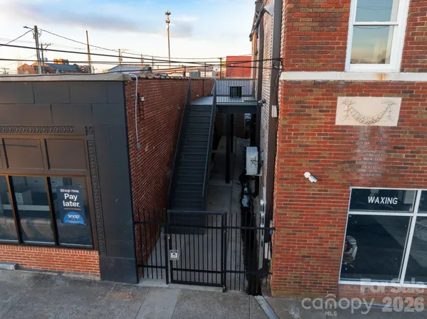 $525,000 | 121 North Main Street, Lexington, NC 27292