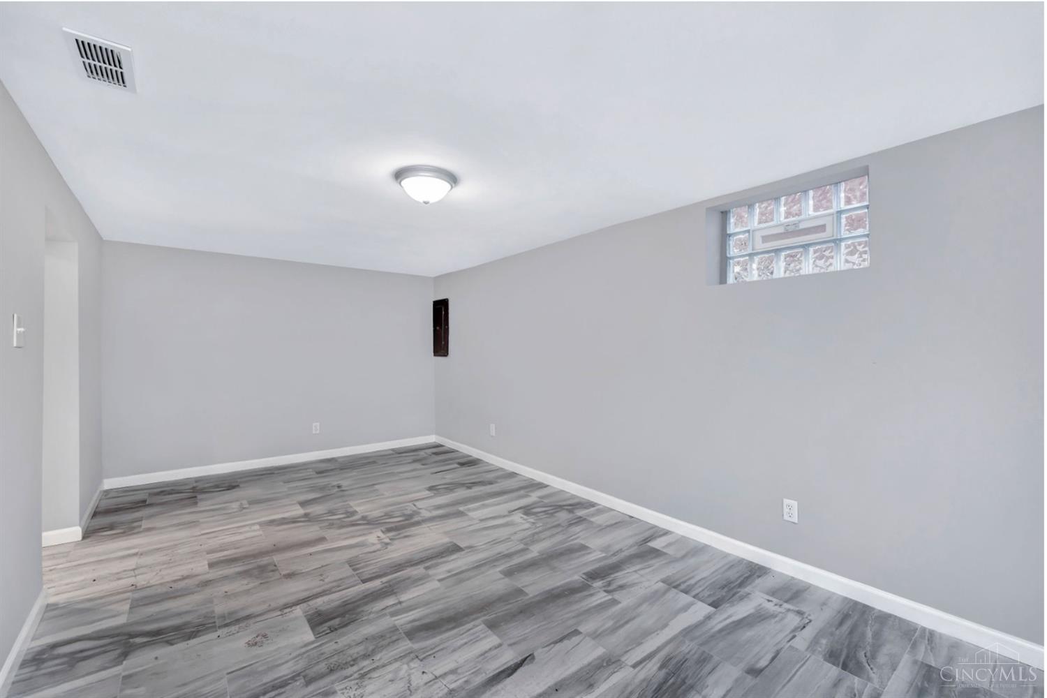 4284 Foley Road Cincinnati, OH 45205 - Photo 28 of 34