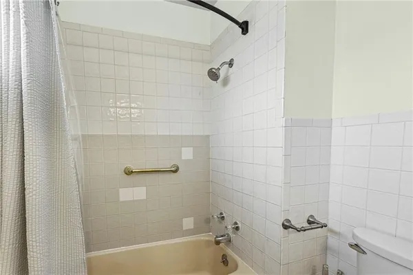 $219,000 | 1310 South Poplar Street, Ottawa, KS 66067