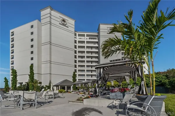 $1,025,000 | 166 Captiva Drive, Unit 5G, Sunrise Beach, MO 65079
