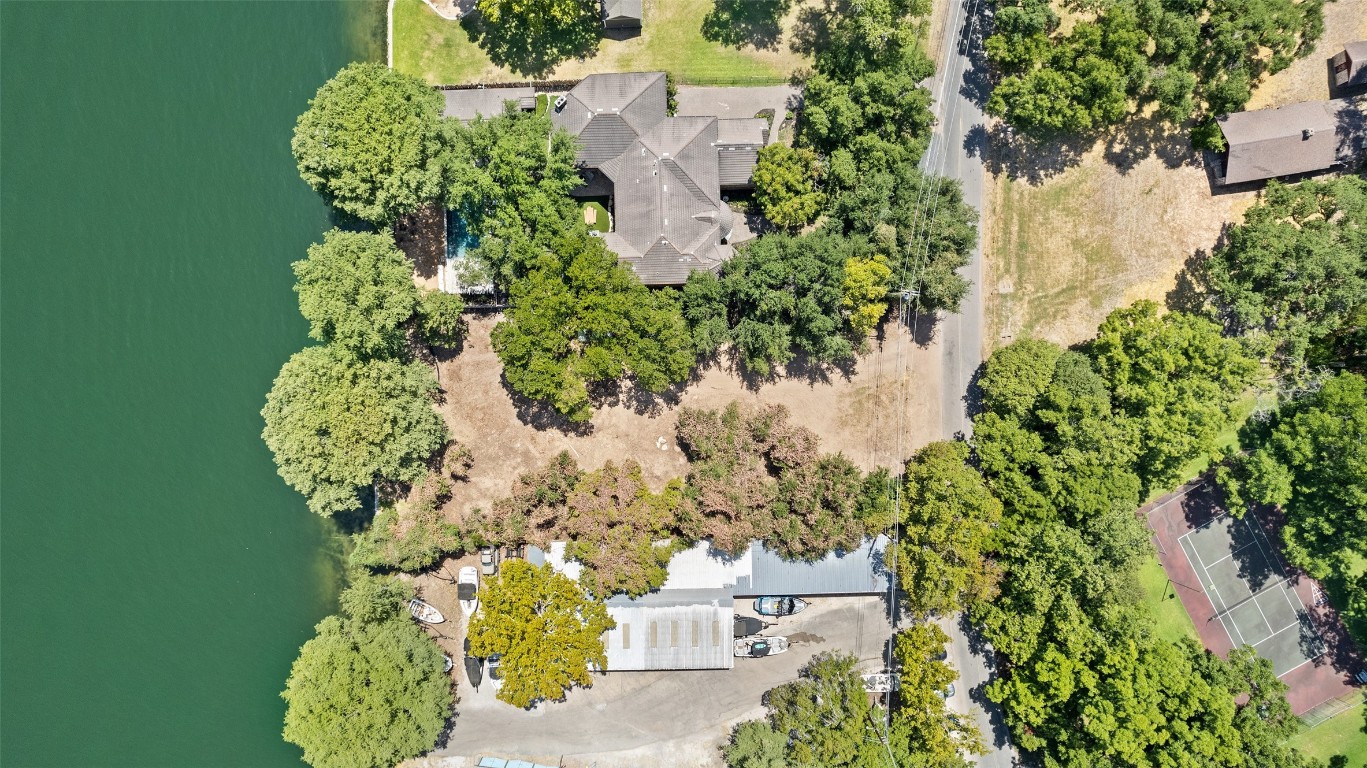 2805 Pearce Road Austin, TX 78730 - Photo 11 of 24 a plant with lots of flowers