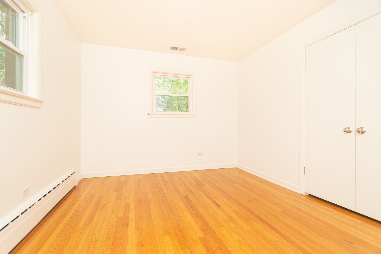 310 Hibbard Road Wilmette, IL 60091 - Photo 9 of 15