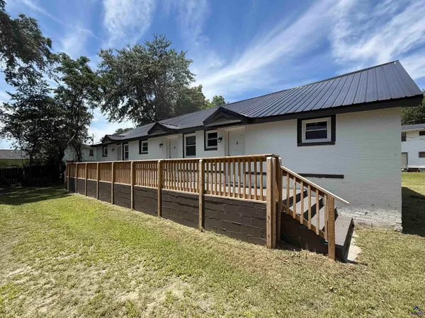 $1,050 | 106 Molette Street, Fort Valley, GA 31030