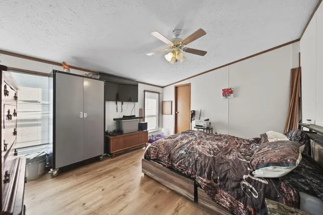 $74,900 | 243 Kirk, Adrian, MI 49221