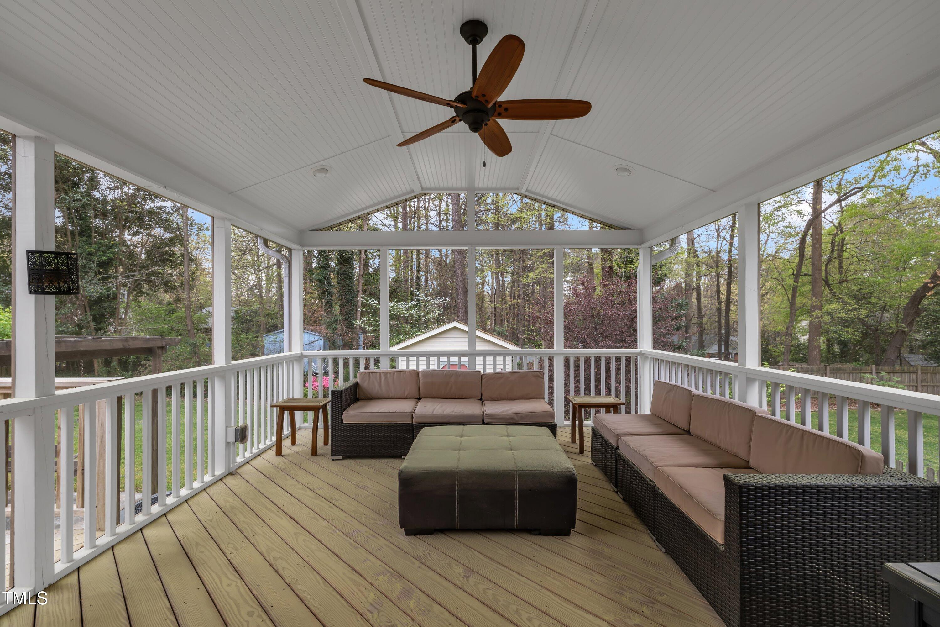 407 West Cornwall Road Cary, NC 27511 - Photo 28 of 34 35-407 W Cornwall Rd-29