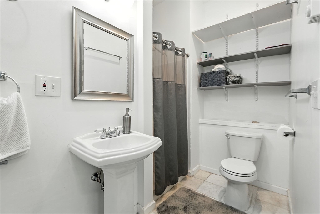 178 West Pomeroy Lane Amherst, MA 01002 - Photo 27 of 38