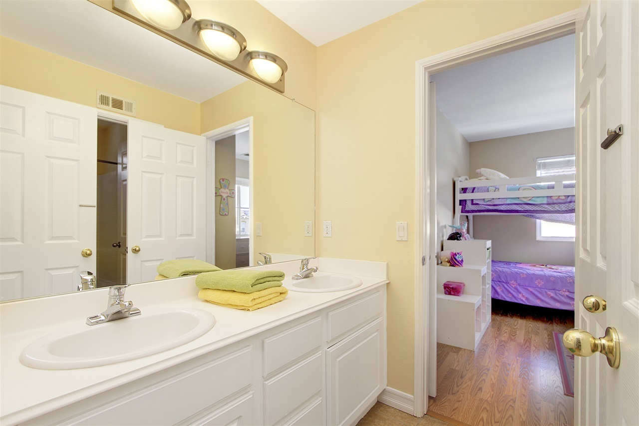 1638 Santa Flora Road Chula Vista, CA 91913 - Photo 13 of 18 Gallery Image 13
