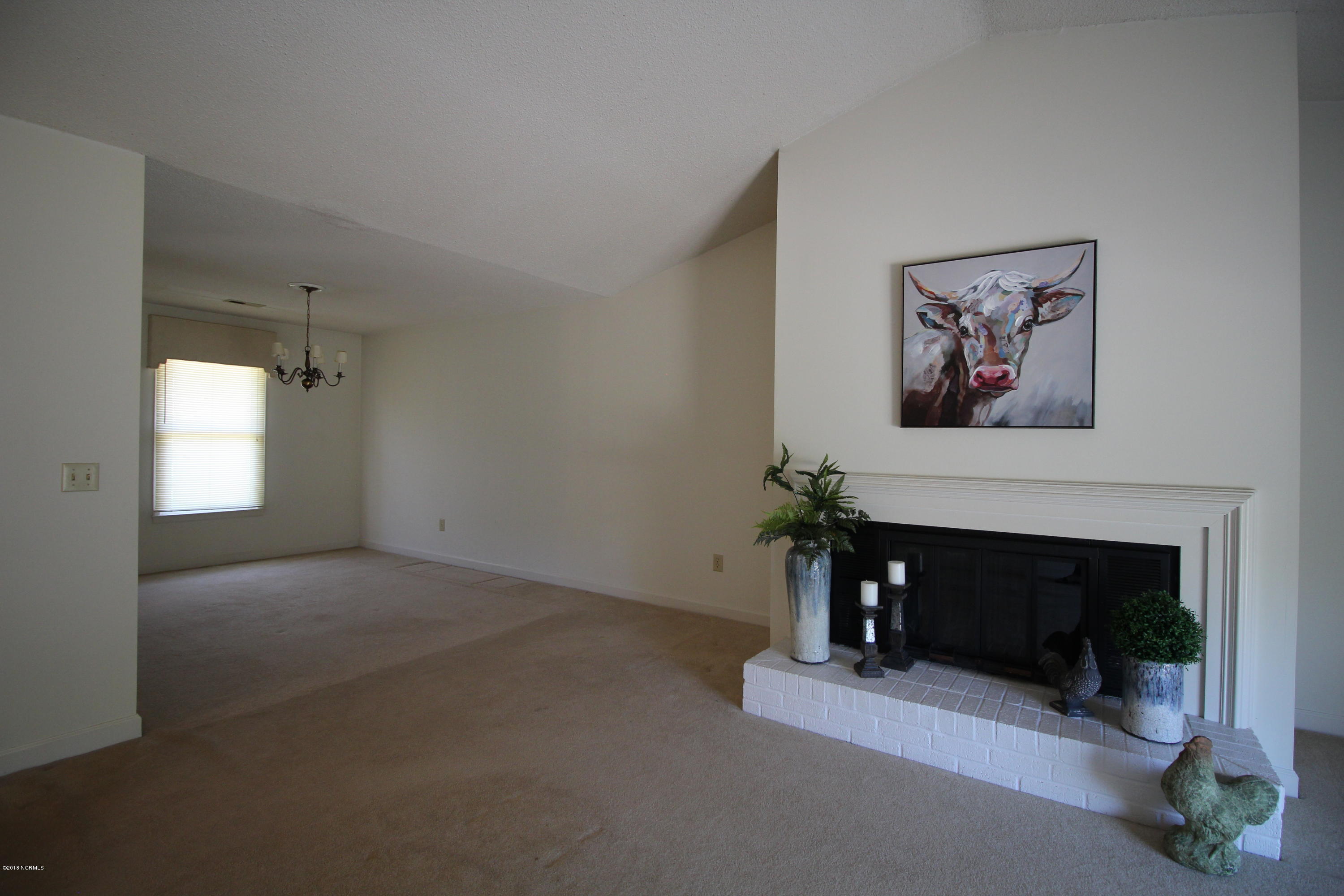 1866 Quail Ridge Road, Unit M Greenville, NC 27858 - Photo 11 of 31 Dining from Living