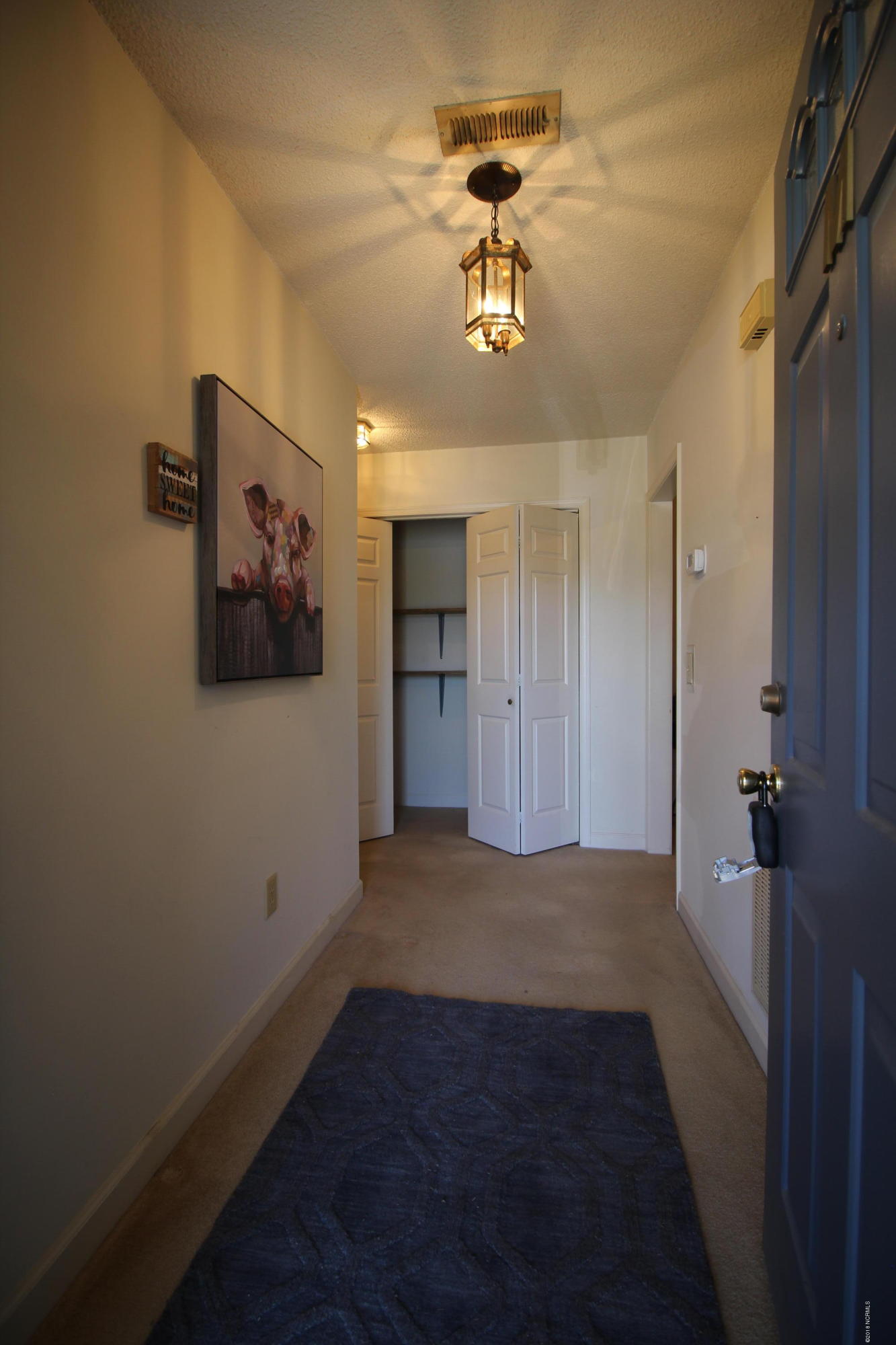 1866 Quail Ridge Road, Unit M Greenville, NC 27858 - Photo 2 of 31 Foyer - Room for Table