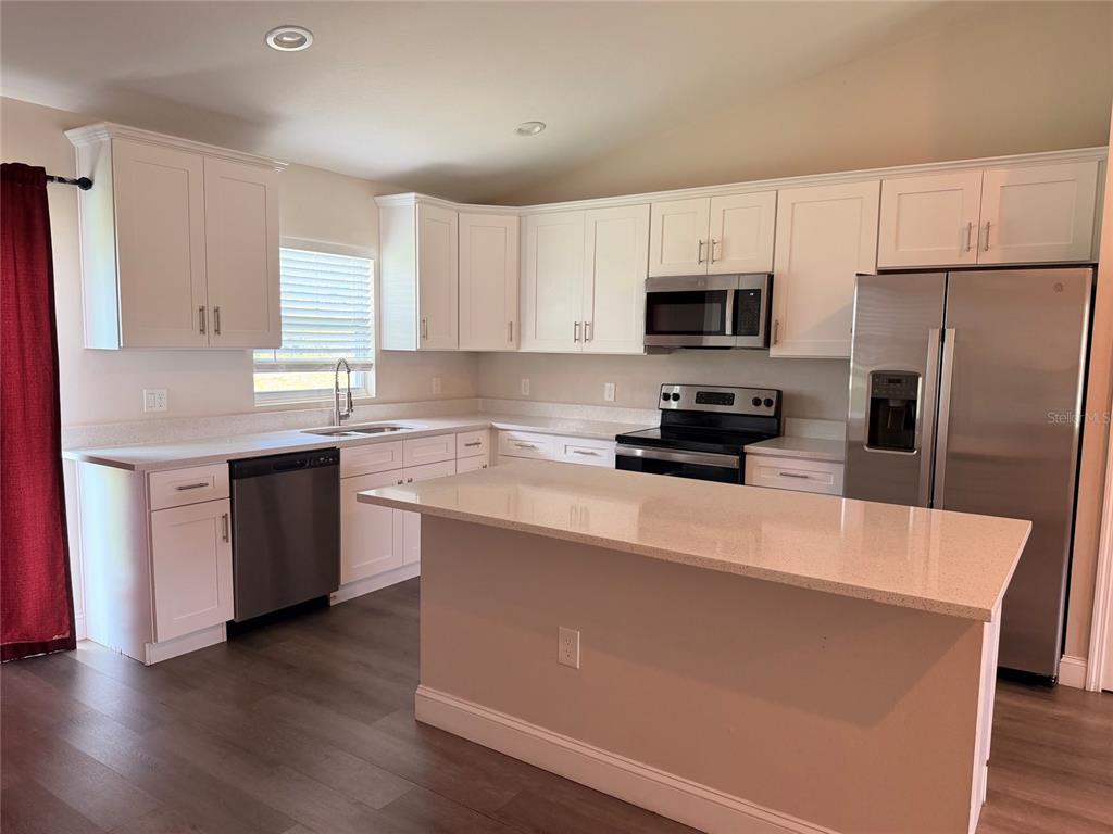 2292 Southwest 168th Loop Ocala, FL 34473 - Photo 2 of 15 Gallery Image 2