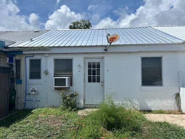 $139,500 | 34-5 Warren Avenue, Lanark Village, FL 32322