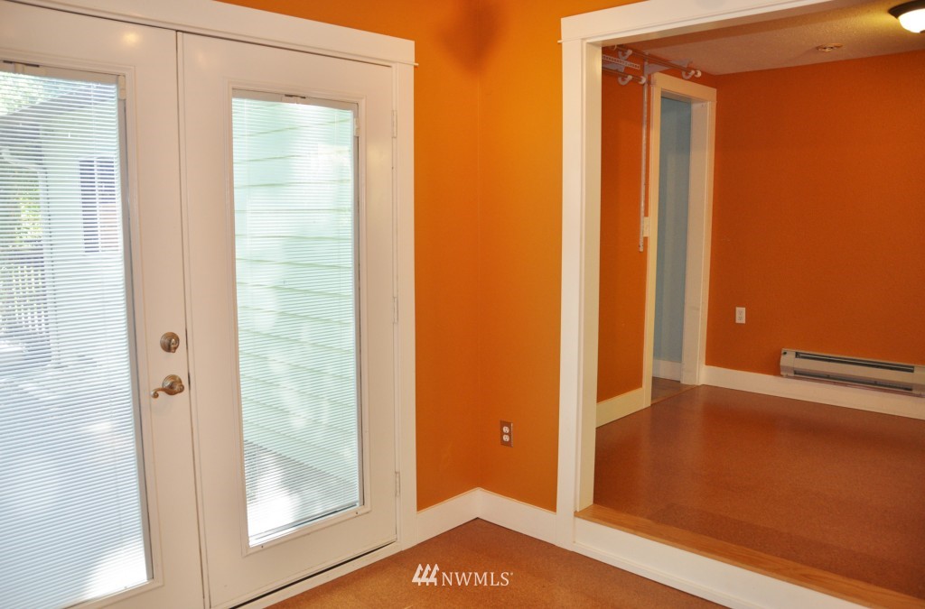 2016 Shamrock Road Northwest Bremerton, WA 98312 - Photo 18 of 25 Gallery Image 18