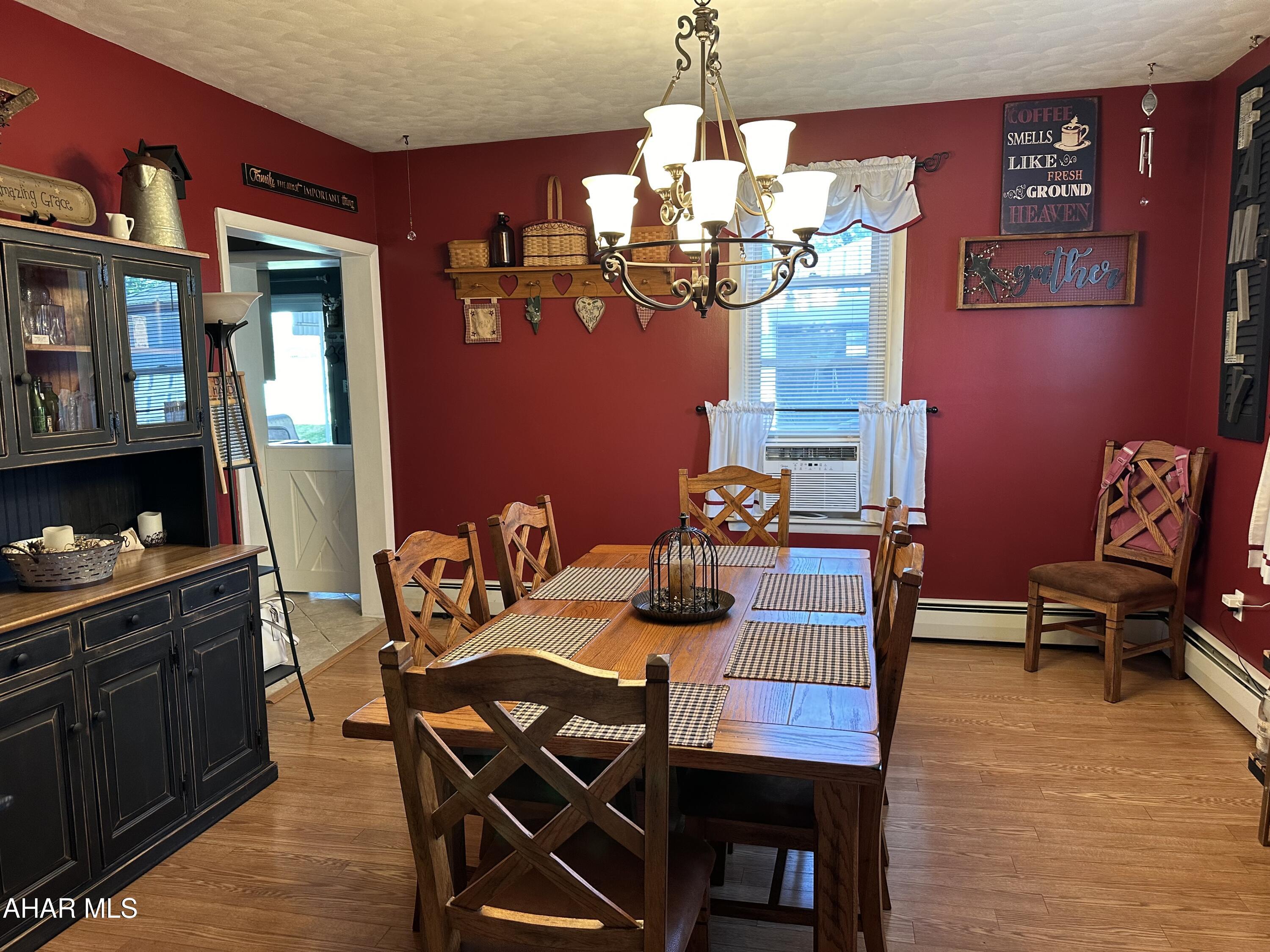 508 Walnut Street Roaring Spring, PA 16673 - Photo 6 of 37