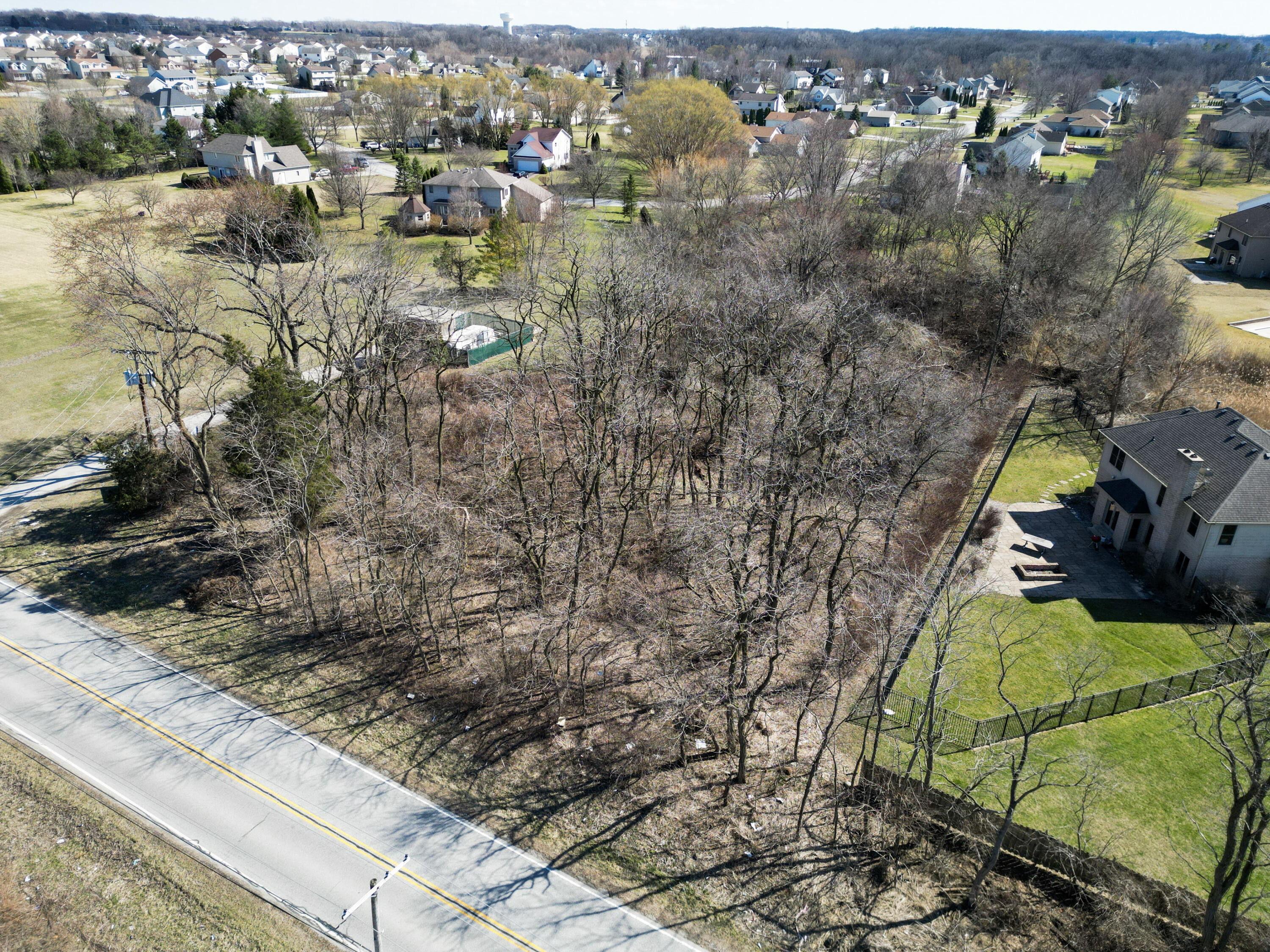 6889 East 109th Avenue Crown Point, IN 46307 - Photo 13 of 14 3000x2250