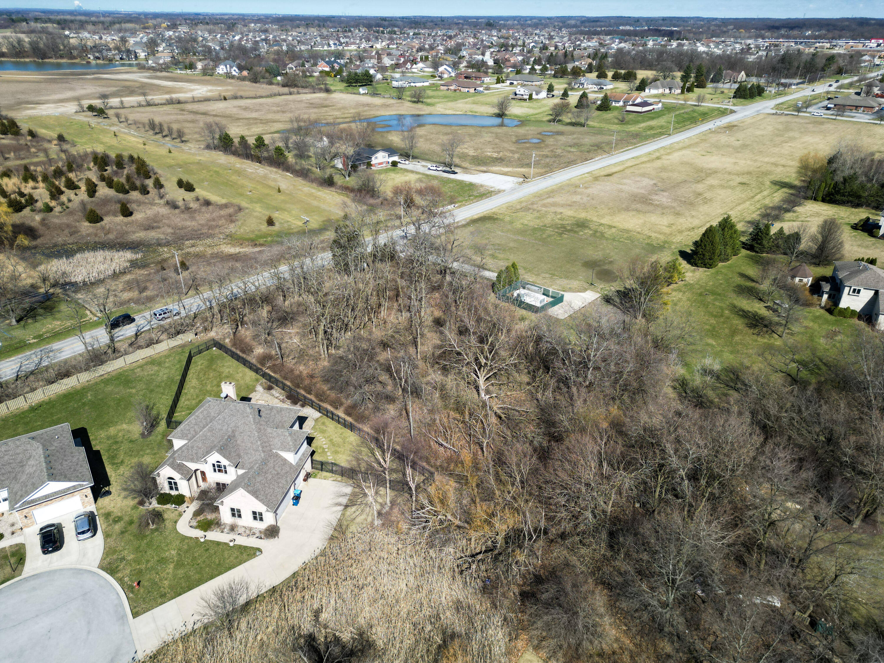 6889 East 109th Avenue Crown Point, IN 46307 - Photo 8 of 14 3000x2250