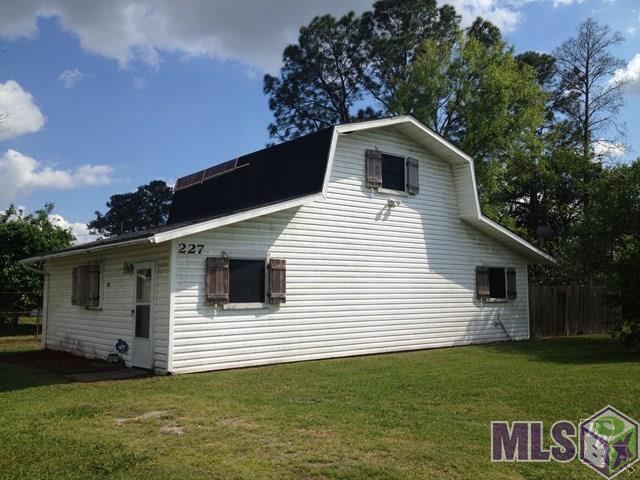 227 Market Street Raceland, LA 70394 - Photo 1 of 18