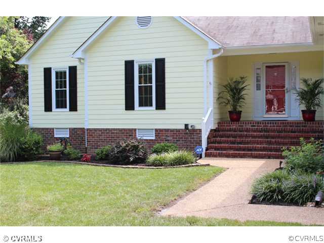 603 Rothschild Drive Chester, VA 23836 - Photo 2 of 24 Exterior Front - The graceful landscaping welcomes