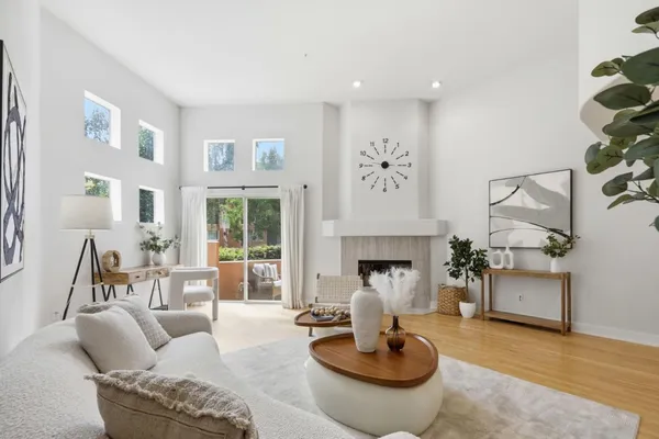 $1,099,900 | 993 Asilomar Terrace, Unit 3, Sunnyvale, CA 94086