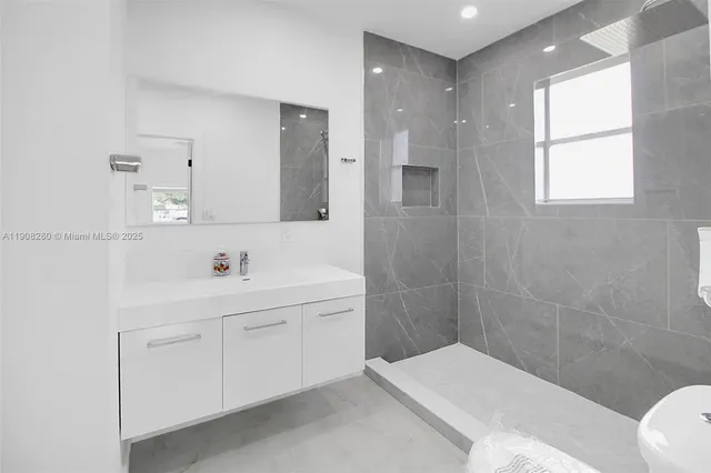 $569,000 | 1130 Northwest 91st Street, Miami, FL 33150