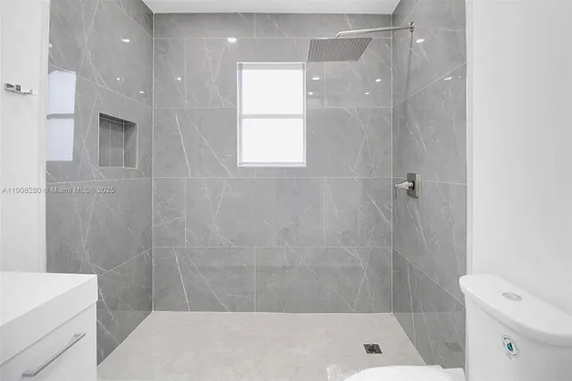 $569,000 | 1130 Northwest 91st Street, Miami, FL 33150